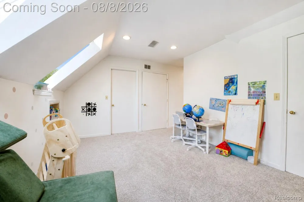2425 Darren Drive Washington Township, MI 48094