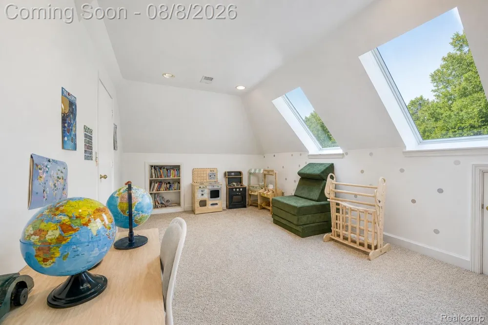 2425 Darren Drive Washington Township, MI 48094