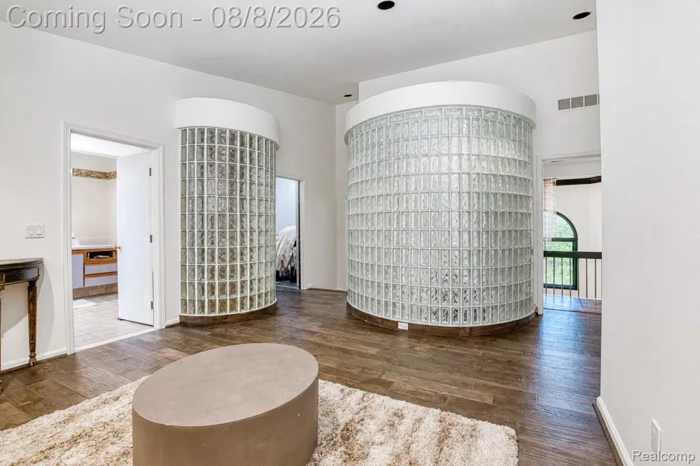 2425 Darren Drive Washington Township, MI 48094