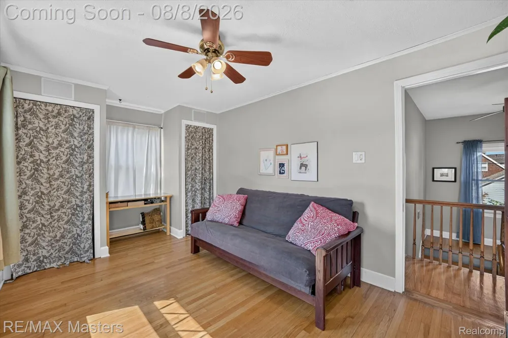 2212 22nd Street Wyandotte City, MI 48192