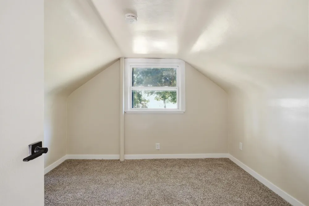 1580 Beidler Street Muskegon City, MI 49441