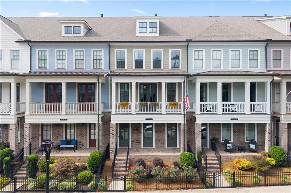 138 Inwood Walk Woodstock, GA 30188