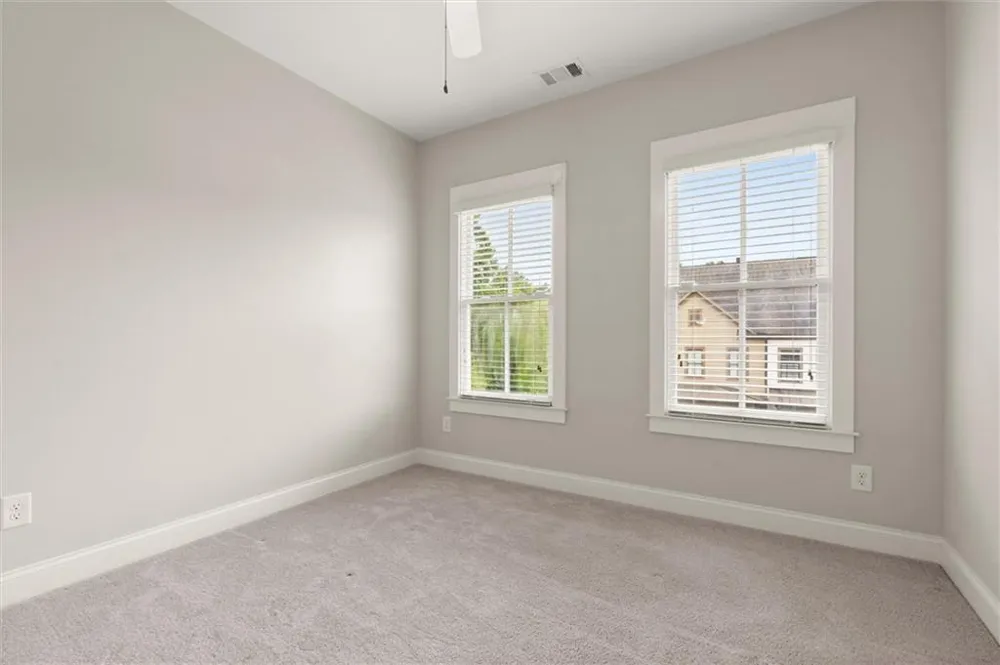 138 Inwood Walk Woodstock, GA 30188