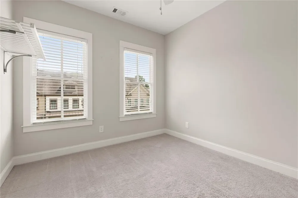 138 Inwood Walk Woodstock, GA 30188