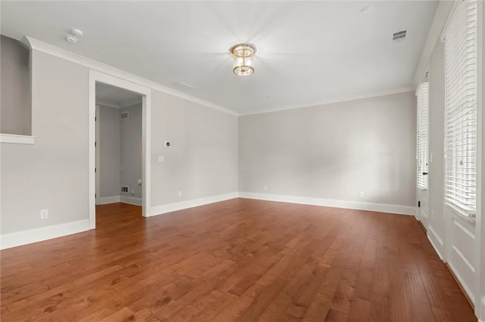 138 Inwood Walk Woodstock, GA 30188