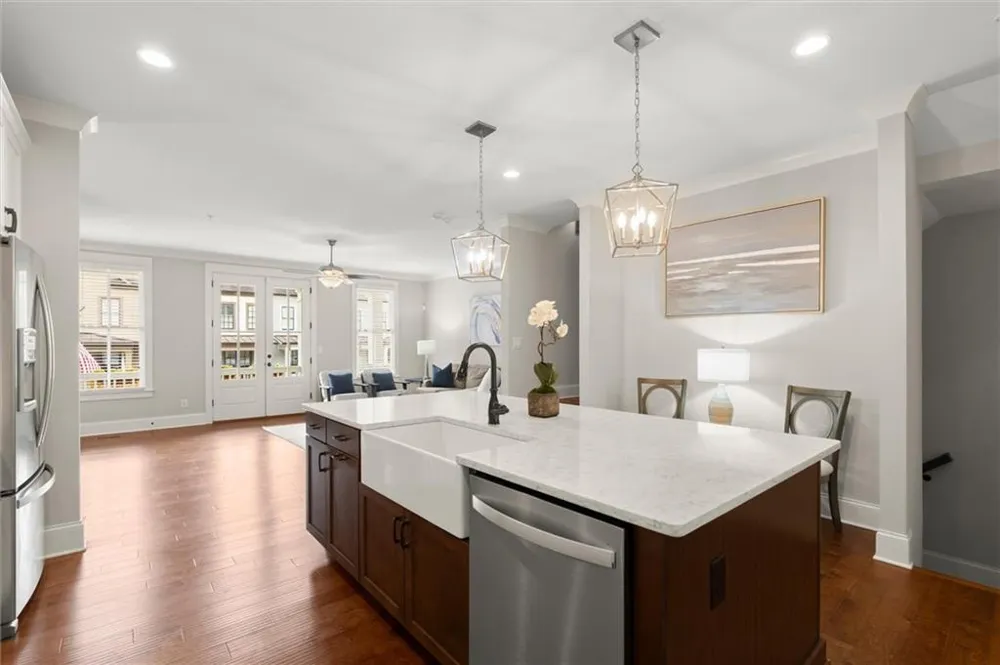 138 Inwood Walk Woodstock, GA 30188