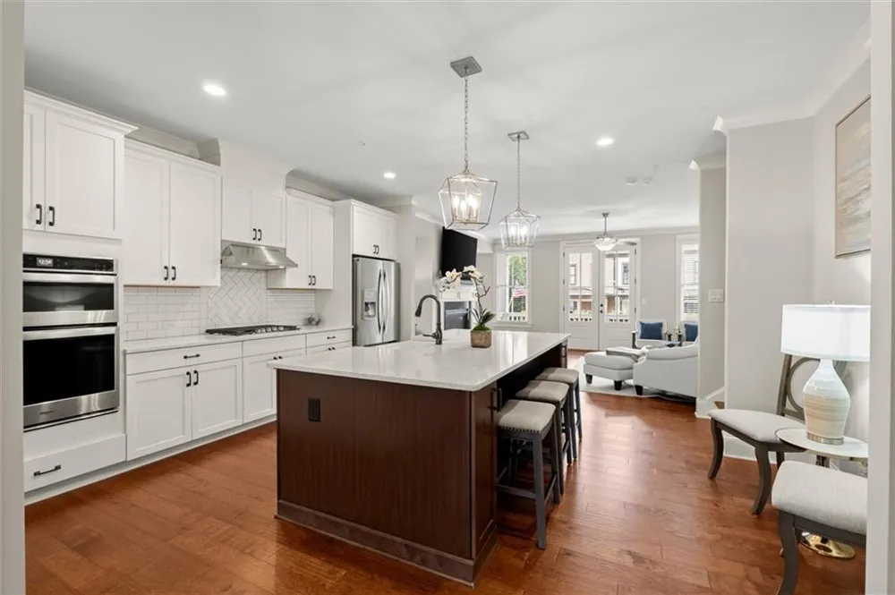 138 Inwood Walk Woodstock, GA 30188