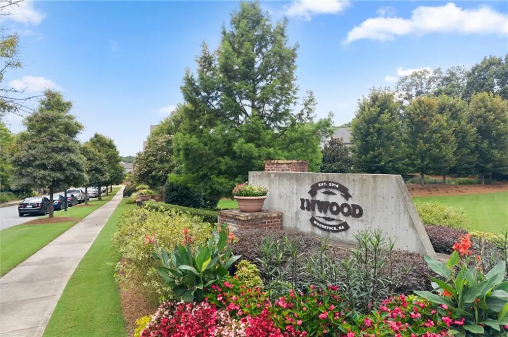 138 Inwood Walk Woodstock, GA 30188