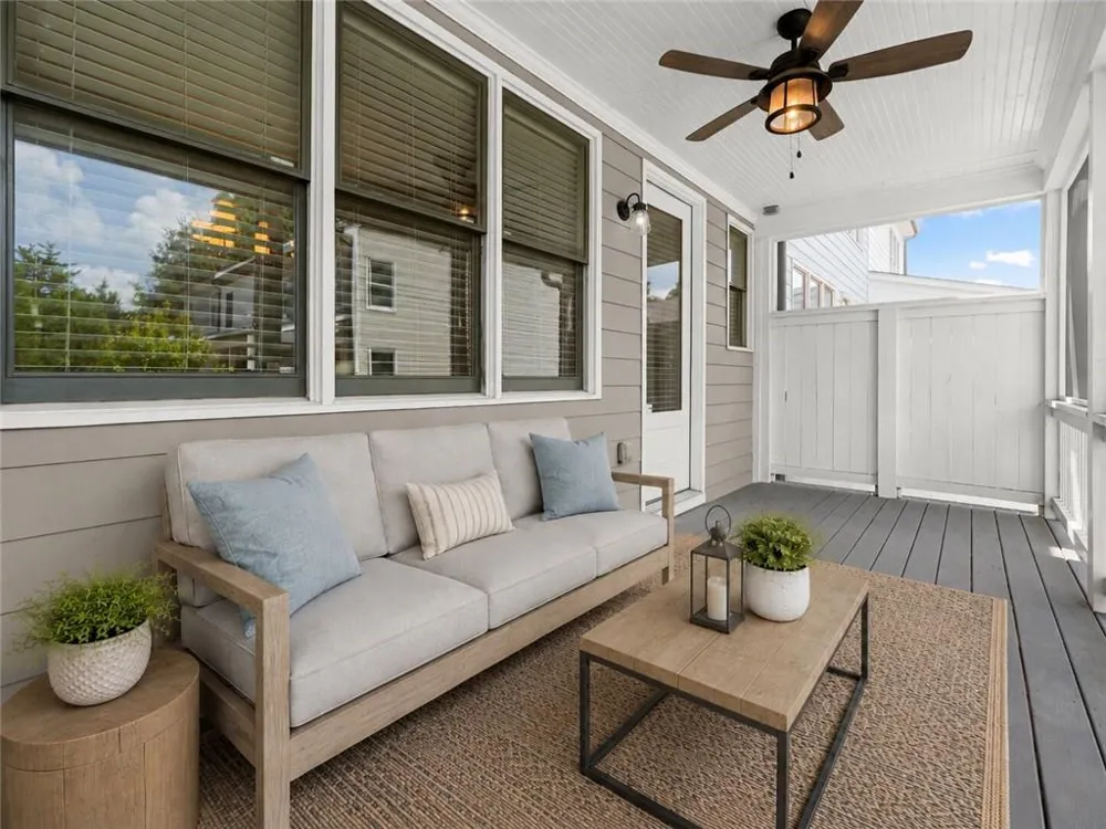 138 Inwood Walk Woodstock, GA 30188
