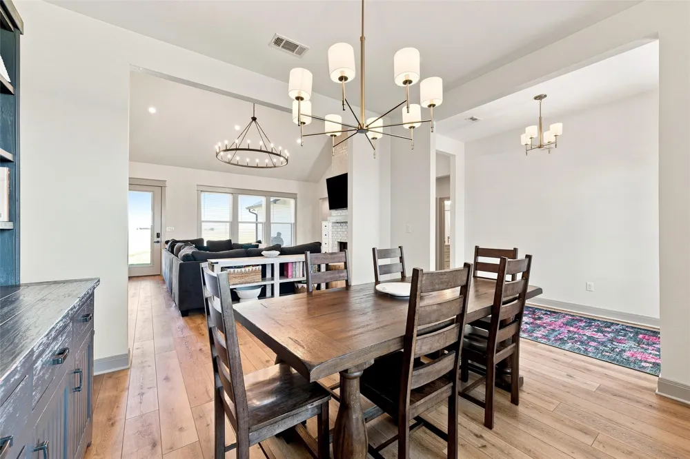 803 Willow Moon Ranch Road Crawford, TX 76638
