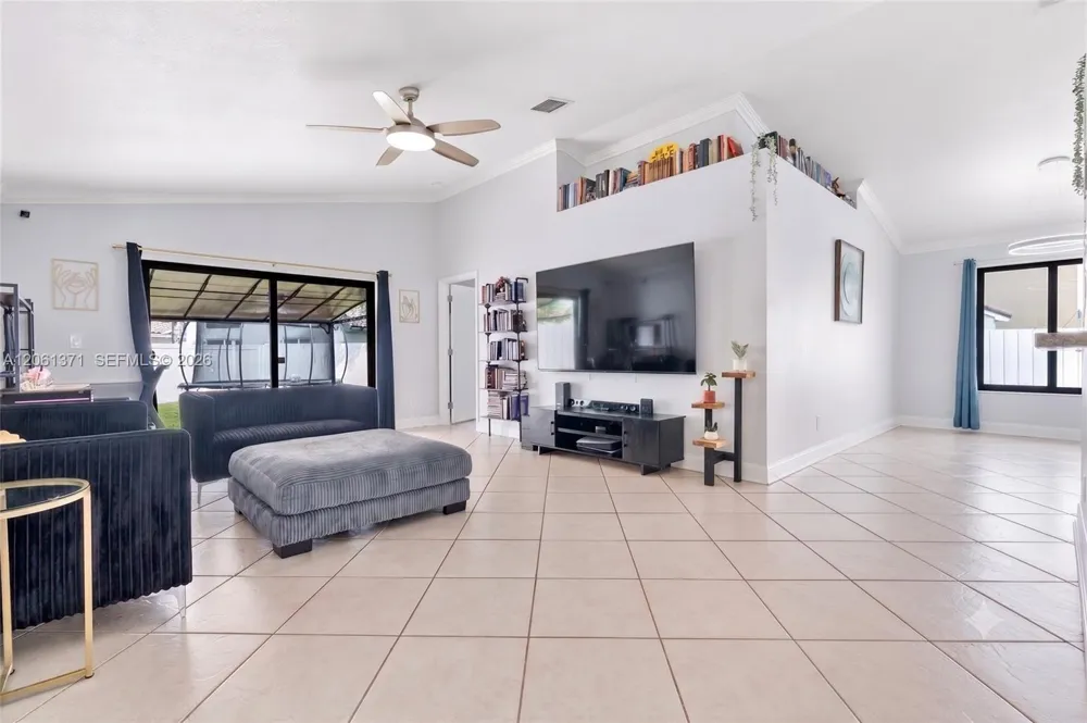 2956 SW 179th Ave Miramar, FL 33029