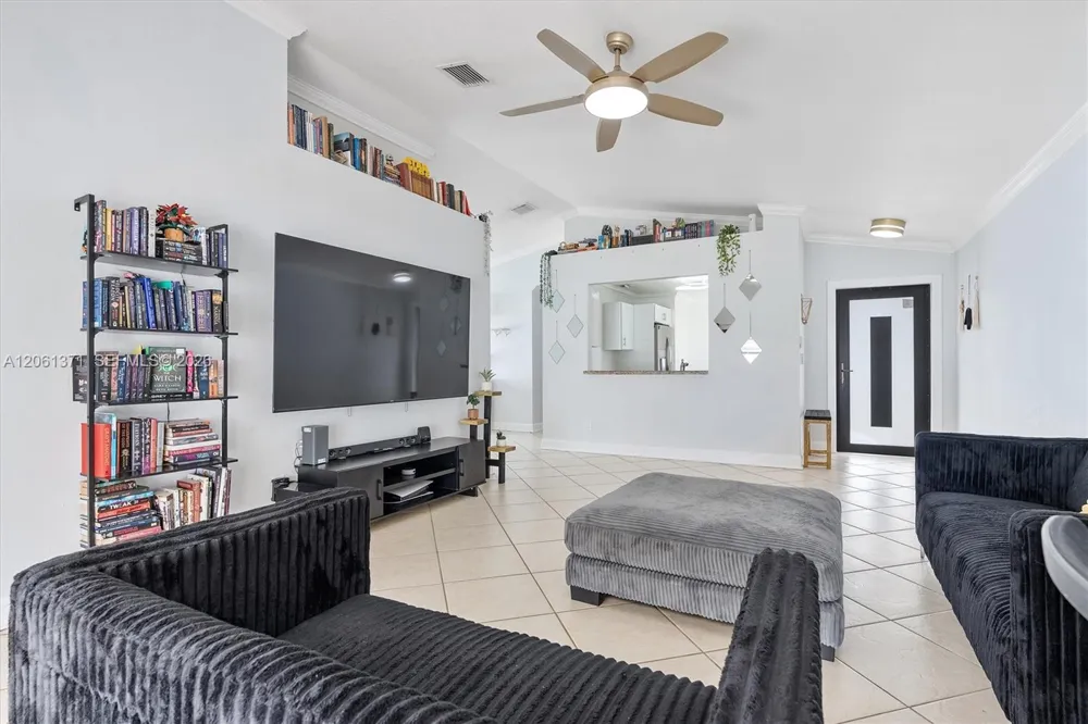2956 SW 179th Ave Miramar, FL 33029