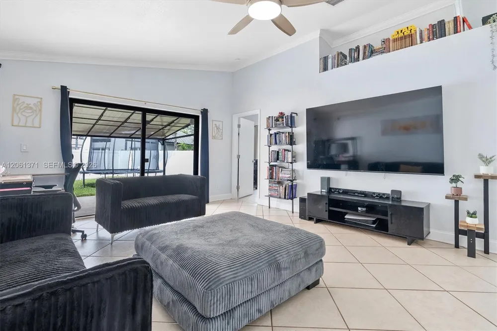 2956 SW 179th Ave Miramar, FL 33029