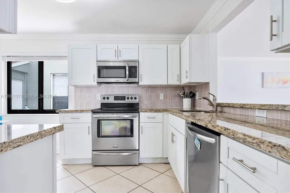 2956 SW 179th Ave Miramar, FL 33029