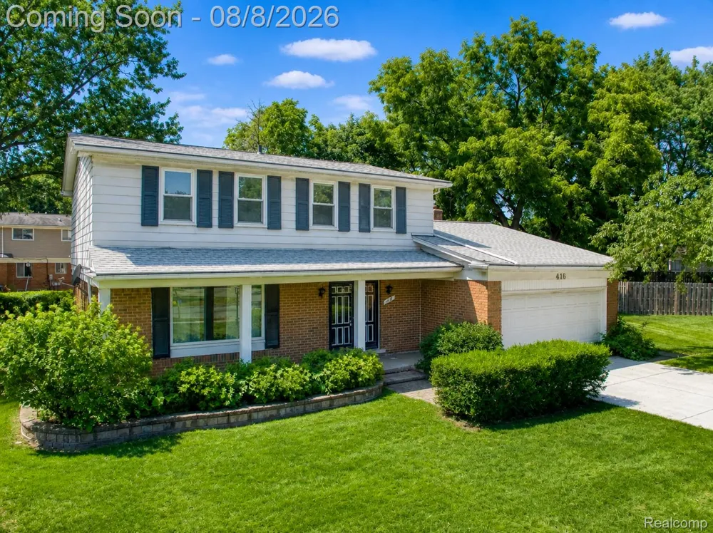 416 Lawson Court Troy City, MI 48084