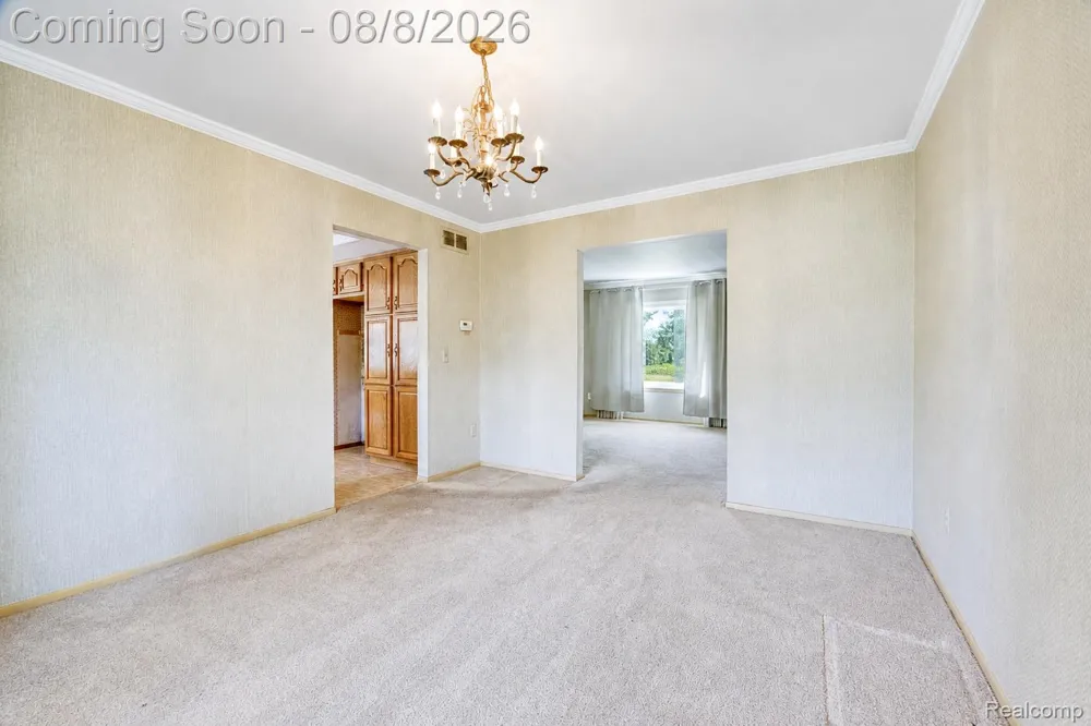 416 Lawson Court Troy City, MI 48084