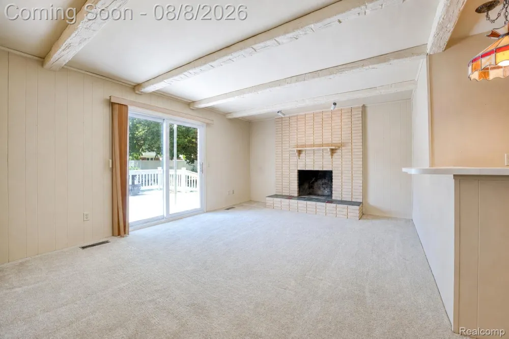 416 Lawson Court Troy City, MI 48084