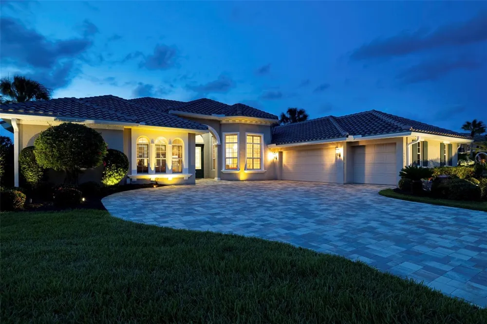 10625 RESTORATION TERRACE Bradenton, FL 34212