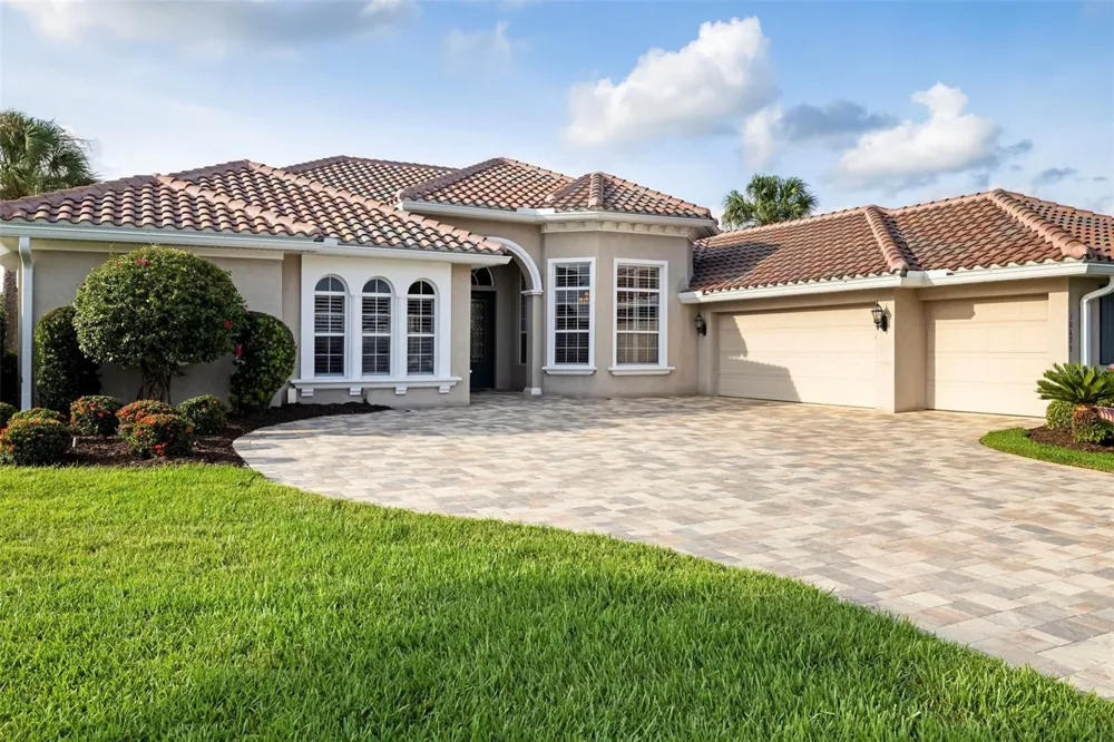 10625 RESTORATION TERRACE Bradenton, FL 34212