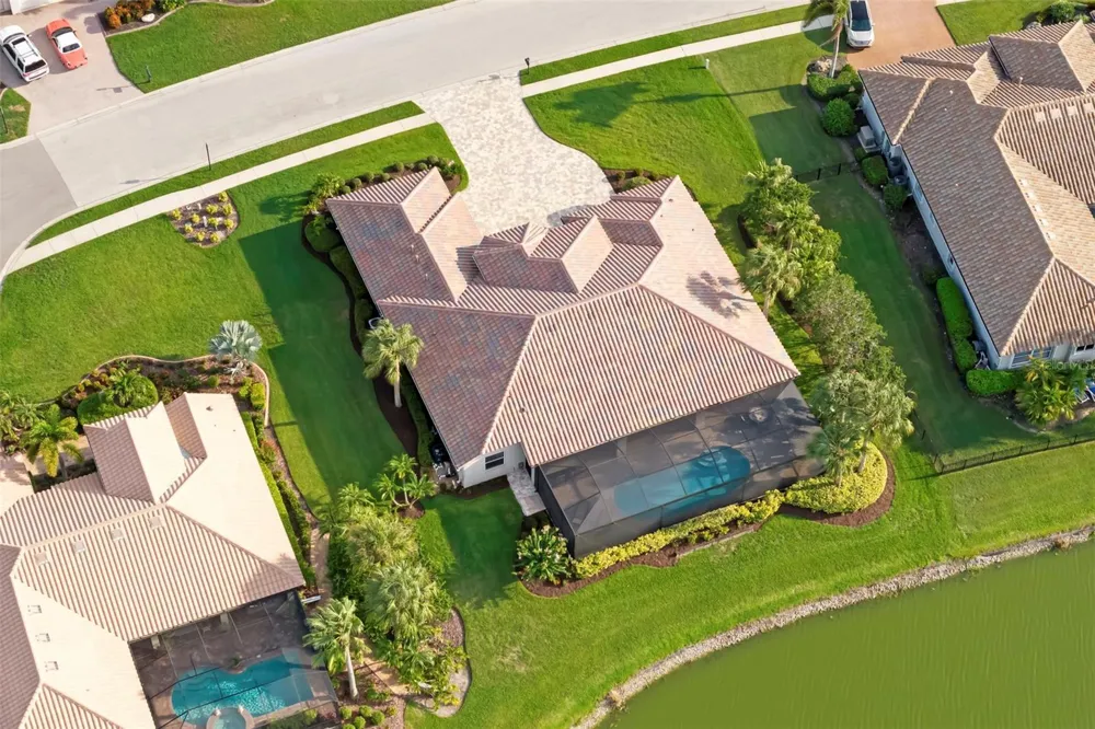 10625 RESTORATION TERRACE Bradenton, FL 34212