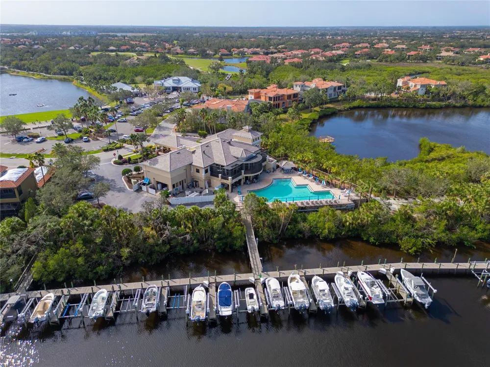 10625 RESTORATION TERRACE Bradenton, FL 34212
