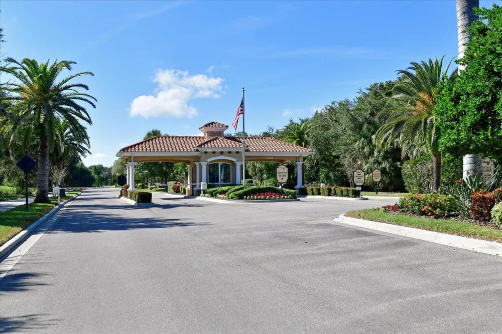 10625 RESTORATION TERRACE Bradenton, FL 34212