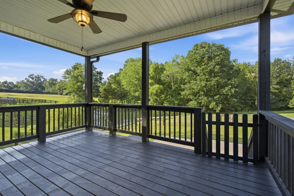 1403 Southside Rd Southside, TN 37171