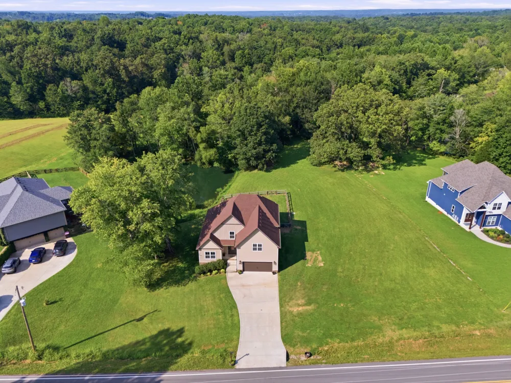 1403 Southside Rd Southside, TN 37171