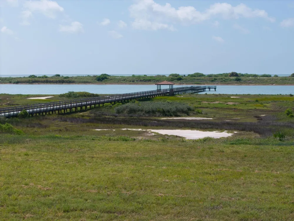425 Vineyard Bay Port O Connor, TX 77982