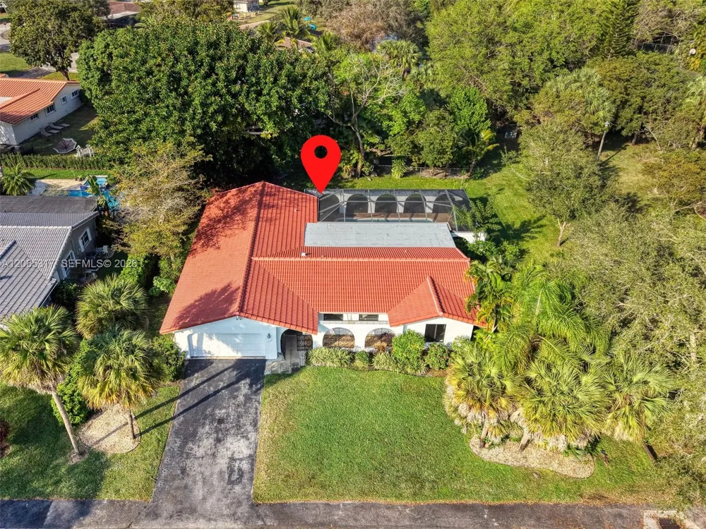 10251 NW 39th Ct Coral Springs, FL 33065
