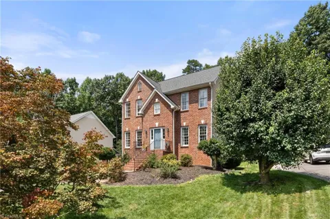 913 Woodview Ridge Trail