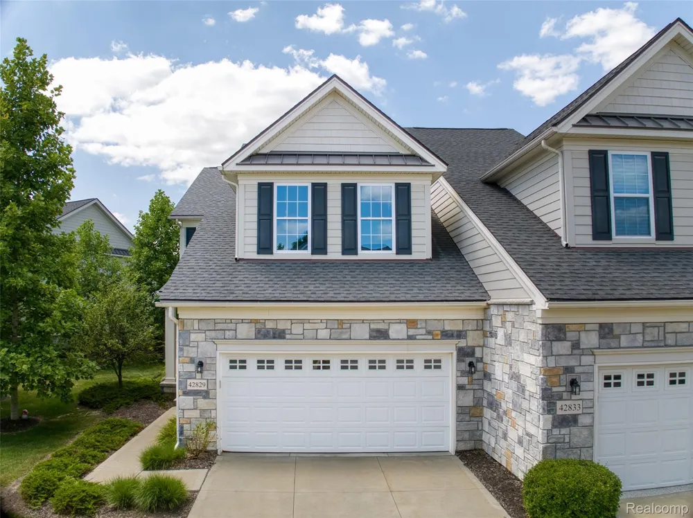 42829 Cardinal Way Novi City, MI 48375