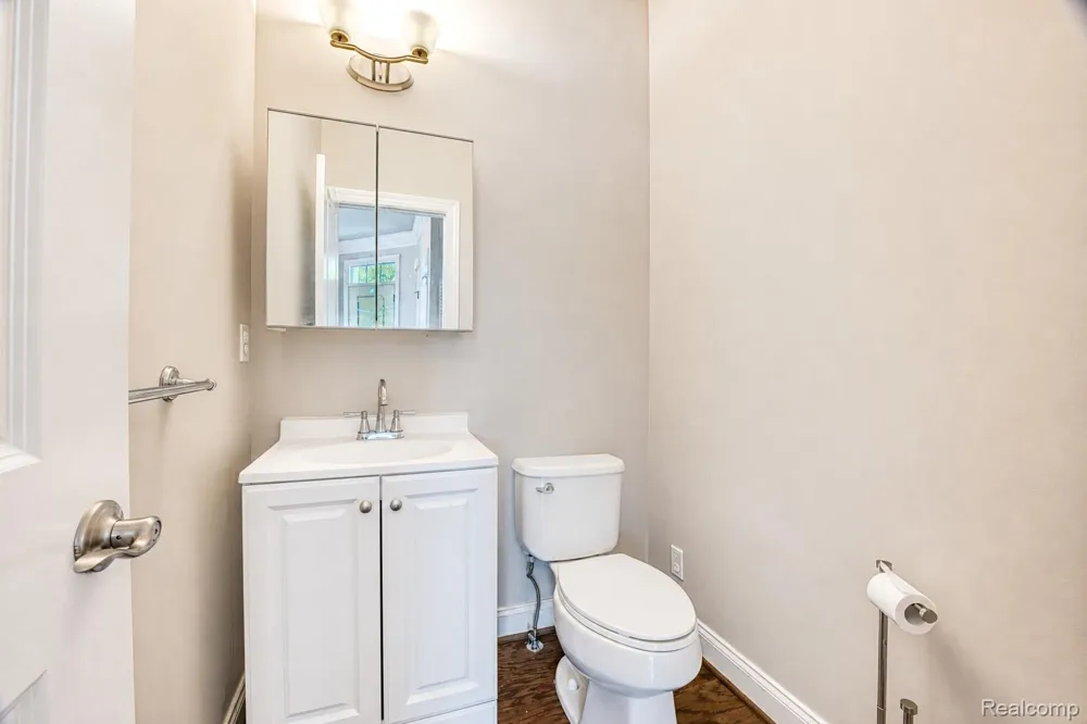 42829 Cardinal Way Novi City, MI 48375