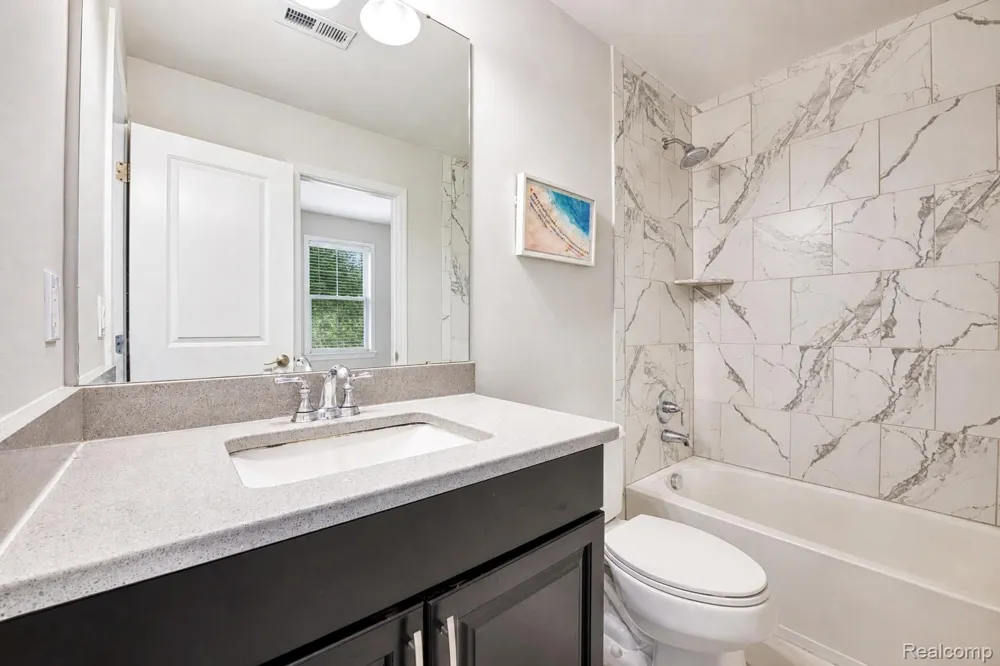 42829 Cardinal Way Novi City, MI 48375