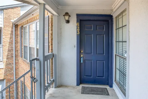 3101 Townbluff Drive #623