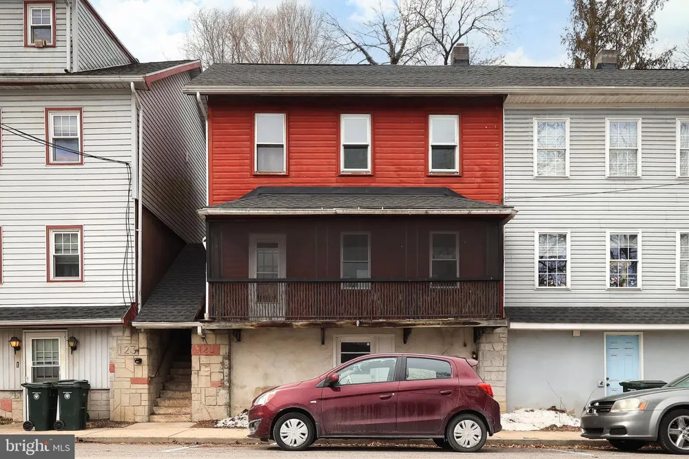 125 N THOMAS STREET Bellefonte, PA 16823