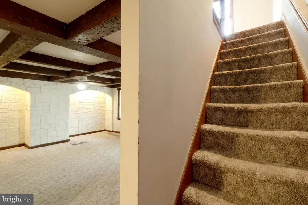 125 N THOMAS STREET Bellefonte, PA 16823