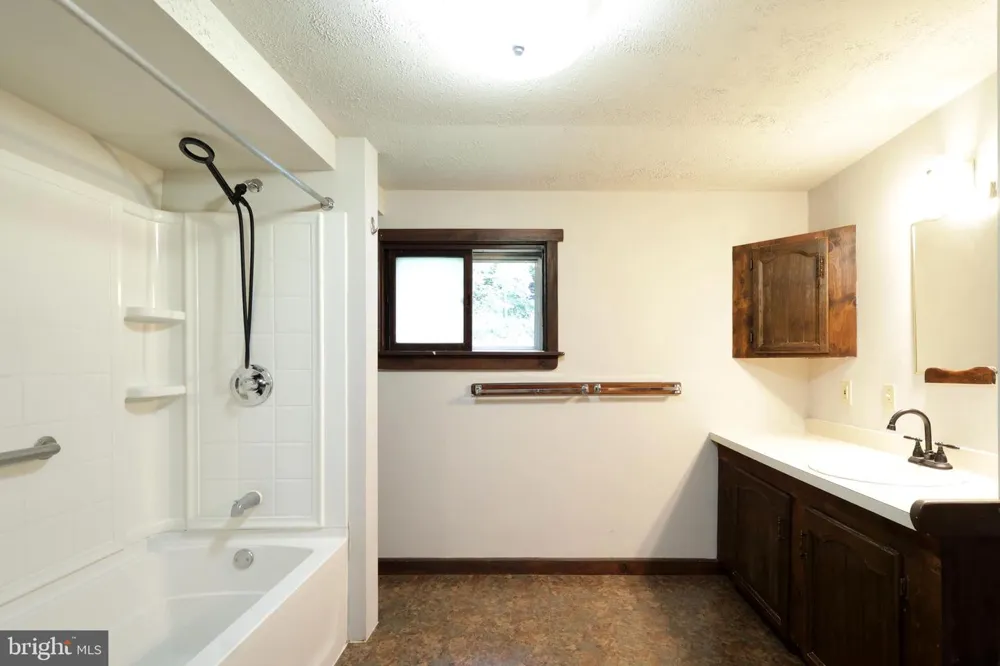 125 N THOMAS STREET Bellefonte, PA 16823