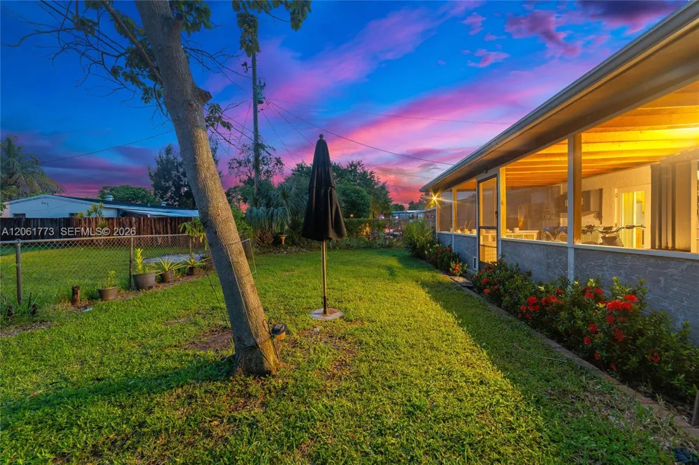 320 NE 59th Ct Oakland Park, FL 33334