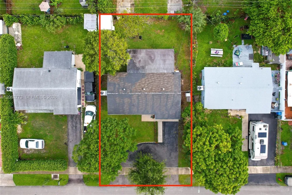 320 NE 59th Ct Oakland Park, FL 33334