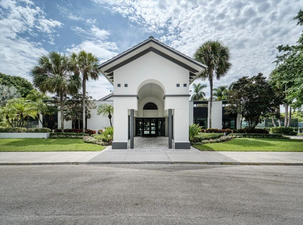2908 Banyan Blvd Circle NW Boca Raton, FL 33431