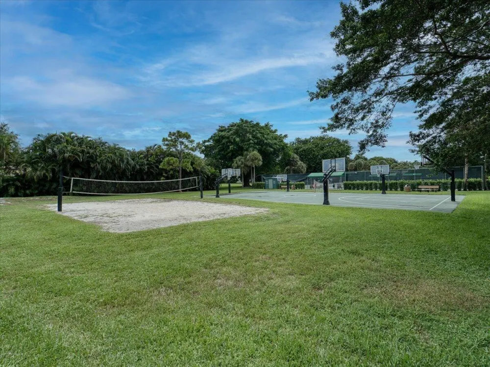 2908 Banyan Blvd Circle NW Boca Raton, FL 33431