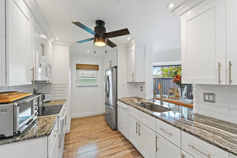 1127 E Seminole Avenue #24b Jupiter, FL 33477