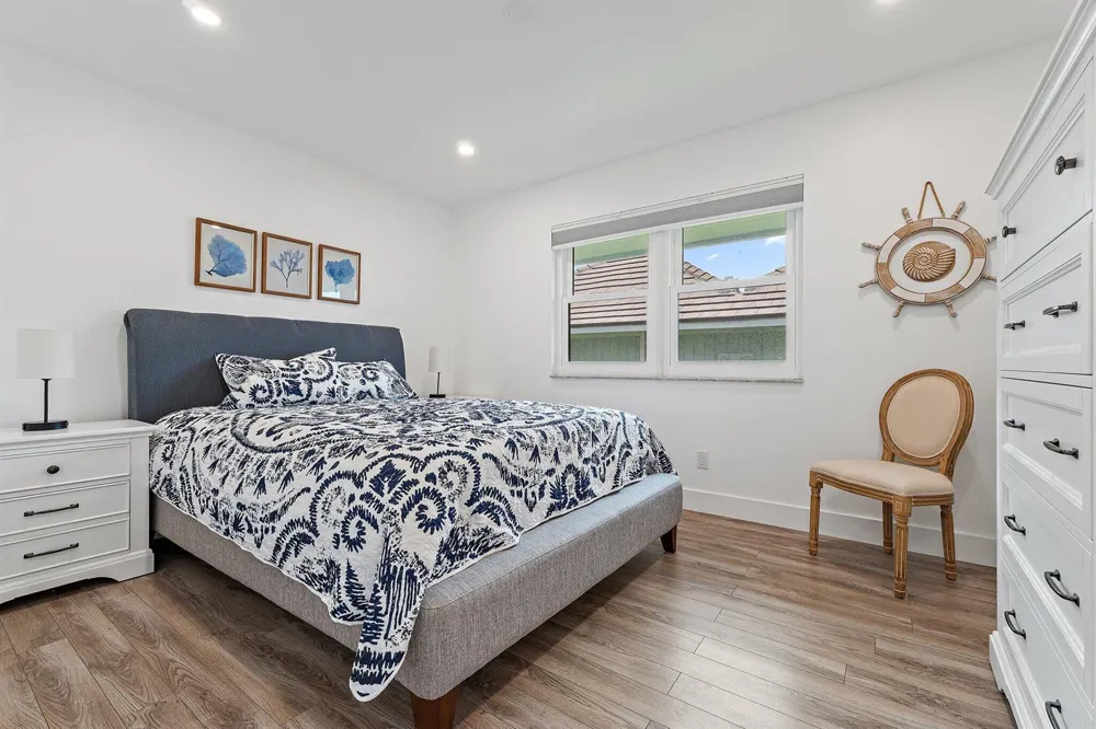 1127 E Seminole Avenue #24b Jupiter, FL 33477