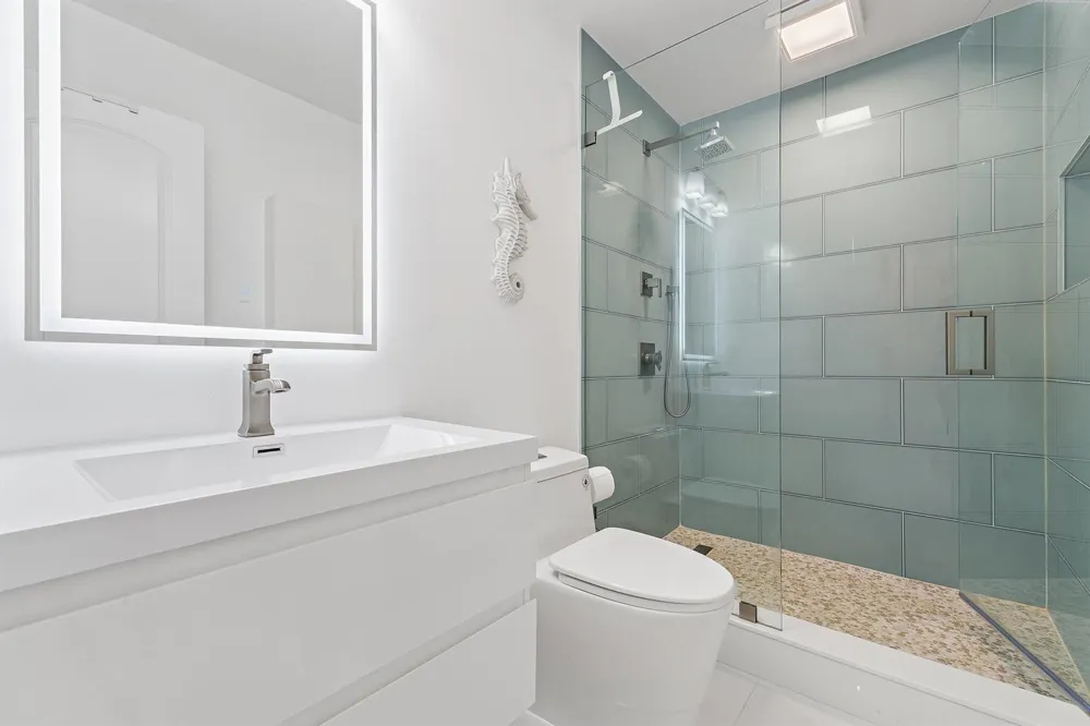 1127 E Seminole Avenue #24b Jupiter, FL 33477