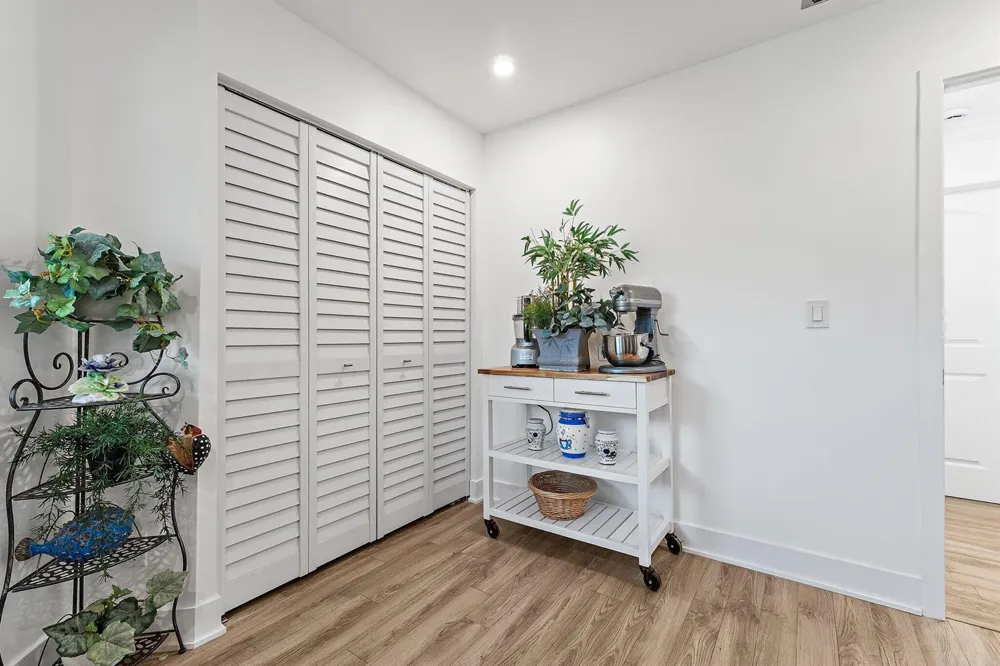 1127 E Seminole Avenue #24b Jupiter, FL 33477