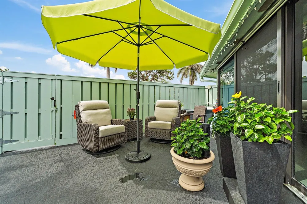 1127 E Seminole Avenue #24b Jupiter, FL 33477