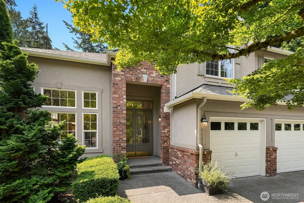 26233 SE 162nd Place Issaquah, WA 98027