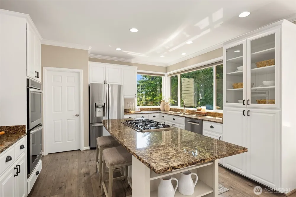 26233 SE 162nd Place Issaquah, WA 98027