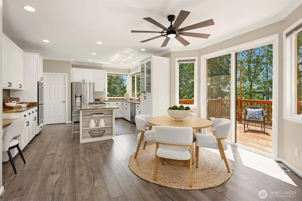 26233 SE 162nd Place Issaquah, WA 98027